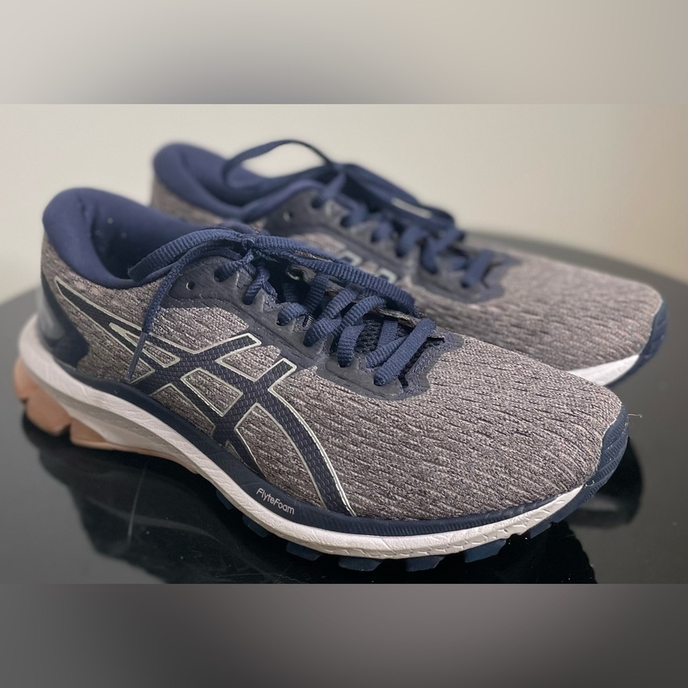 Asics GT-1000 9
